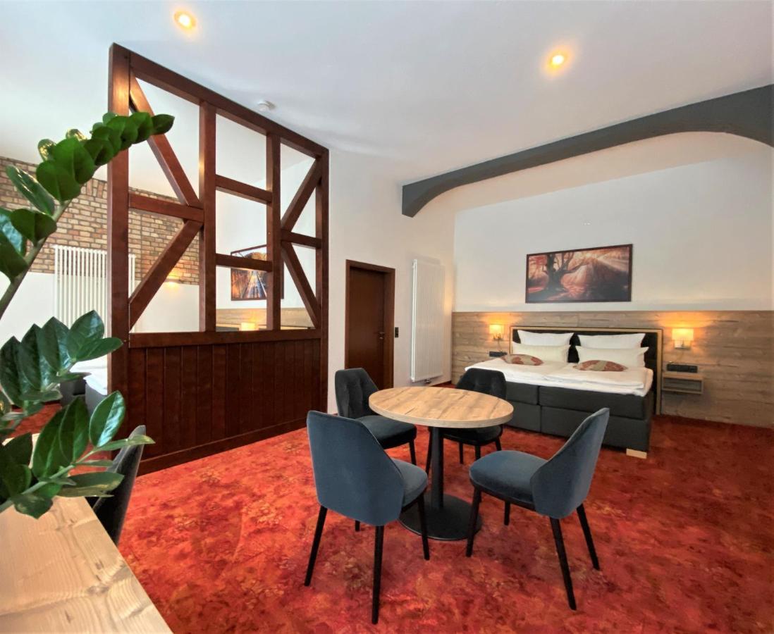 Hotel Friedchen Mit Eigener Fleischerei Artern エクステリア 写真