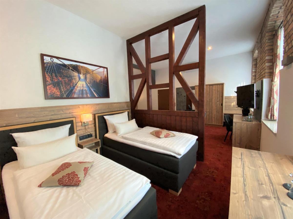 Hotel Friedchen Mit Eigener Fleischerei Artern エクステリア 写真