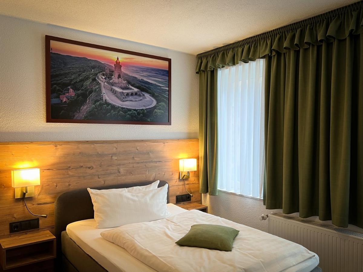 Hotel Friedchen Mit Eigener Fleischerei Artern エクステリア 写真