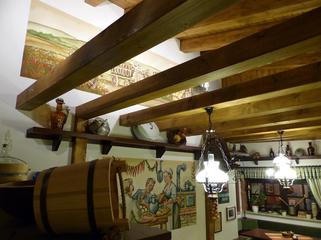 Hotel Friedchen Mit Eigener Fleischerei Artern エクステリア 写真
