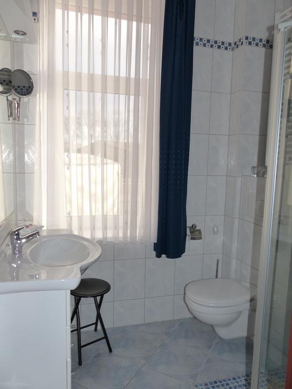 Hotel Friedchen Mit Eigener Fleischerei Artern エクステリア 写真