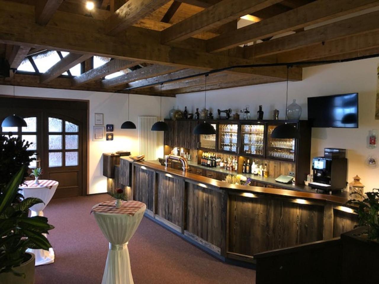 Hotel Friedchen Mit Eigener Fleischerei Artern エクステリア 写真